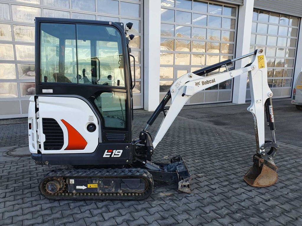 Bobcat E19 / MS01 / nur 423h! / 2023 / Tieflöffel 300mm Bobcat E19 / MS01 / nur 423h! / 2023 / Tieflöffel 300mm - حفارة مصغرة: صور 2 Bobcat E19 / MS01 / nur 423h! / 2023 / Tieflöffel 300mm Bobcat E19 / MS01 / nur 423h! / 2023 / Tieflöffel 300mm - حفارة مصغرة: صور 2
