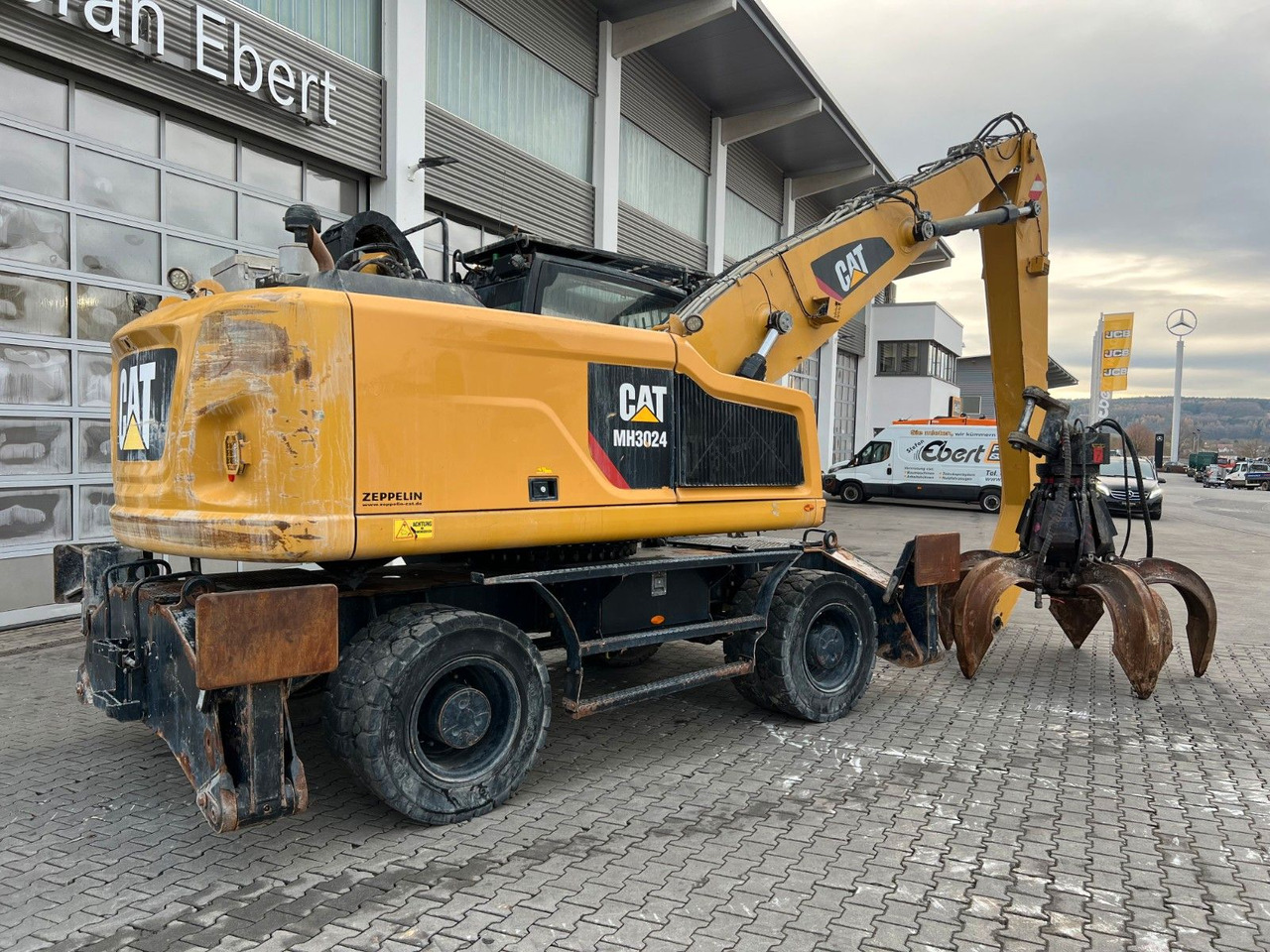 CAT MH3024 / MH 3024 / Greifer / 2018 / 10.735h - حفارة على عجلات: صور 4 CAT MH3024 / MH 3024 / Greifer / 2018 / 10.735h - حفارة على عجلات: صور 4