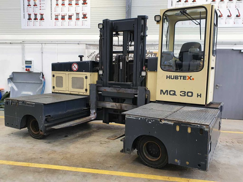 Hubtex MQ 30 H Hybrid / 748h! / Diesel + Elektro - محمل الجانب: صور 3 Hubtex MQ 30 H Hybrid / 748h! / Diesel + Elektro - محمل الجانب: صور 3