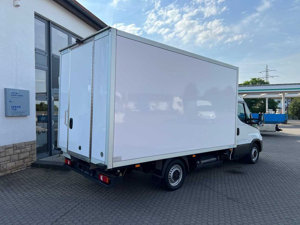 Iveco 35S14 A8 CNG Koffer *3-Sitze*Klima*Automatik* Iveco 35S14 A8 CNG Koffer *3-Sitze*Klima*Automatik* - الشاحنات الصغيرة المبردة: صور 4 Iveco 35S14 A8 CNG Koffer *3-Sitze*Klima*Automatik* Iveco 35S14 A8 CNG Koffer *3-Sitze*Klima*Automatik* - الشاحنات الصغيرة المبردة: صور 4