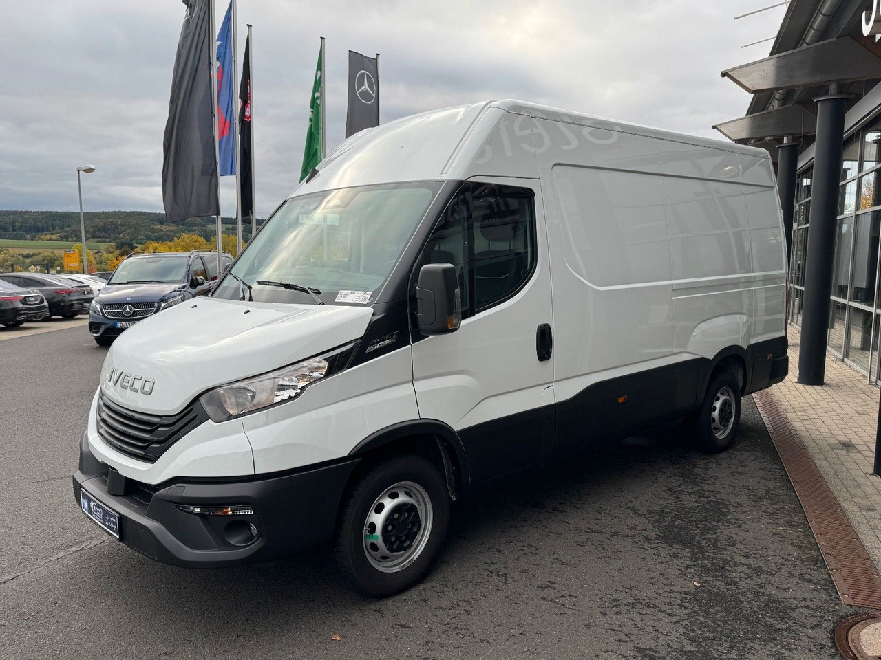 Iveco Daily 35S16 A8 *R3.520mm*Automatik*AHK*ACC* - فان: صور 4 Iveco Daily 35S16 A8 *R3.520mm*Automatik*AHK*ACC* - فان: صور 4