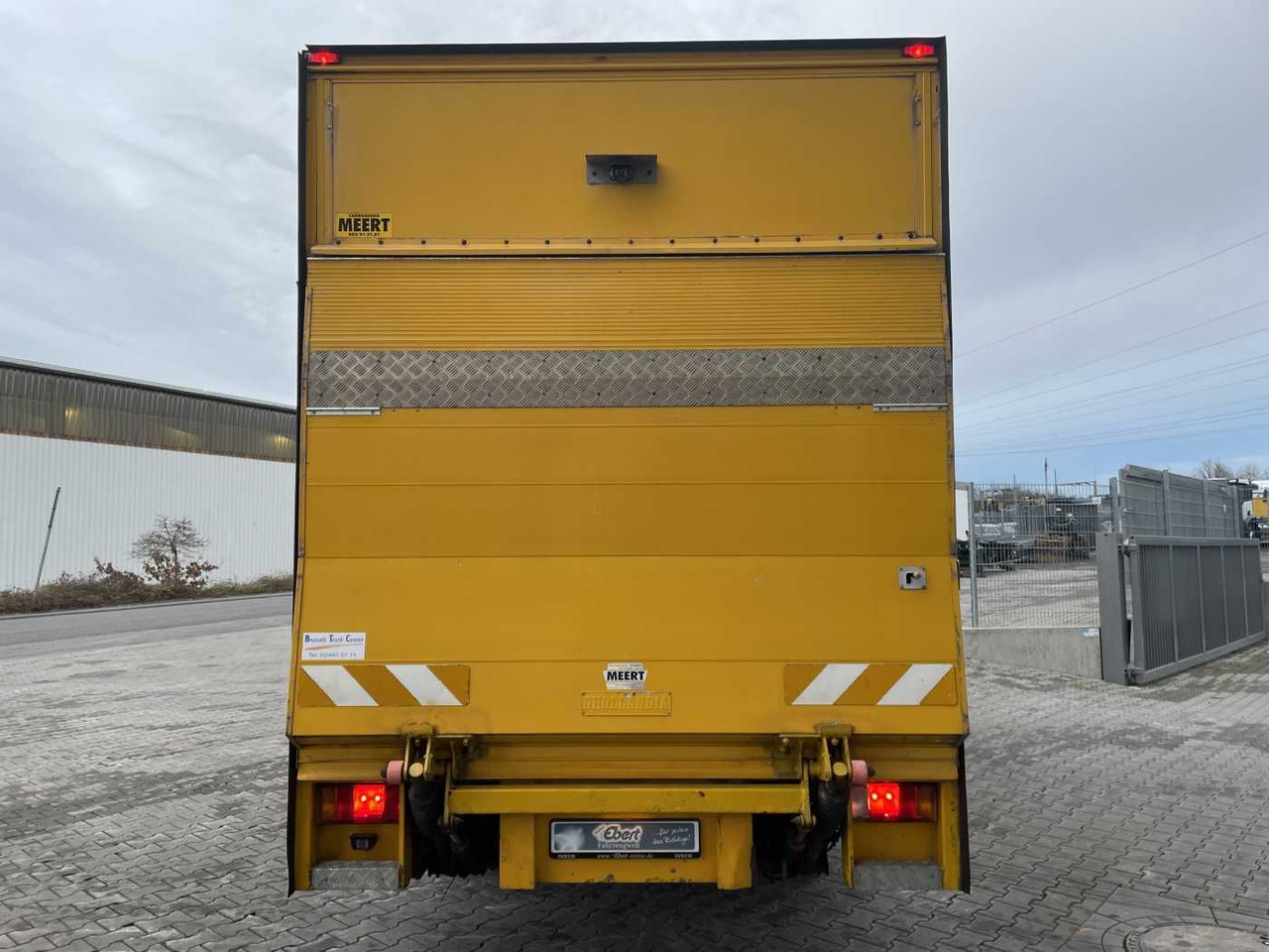 Iveco Daily 50C17 3.0L *Koffer*LBW*Klima* - الشاحنات الصغيرة صندوق مغلق: صور 4 Iveco Daily 50C17 3.0L *Koffer*LBW*Klima* - الشاحنات الصغيرة صندوق مغلق: صور 4