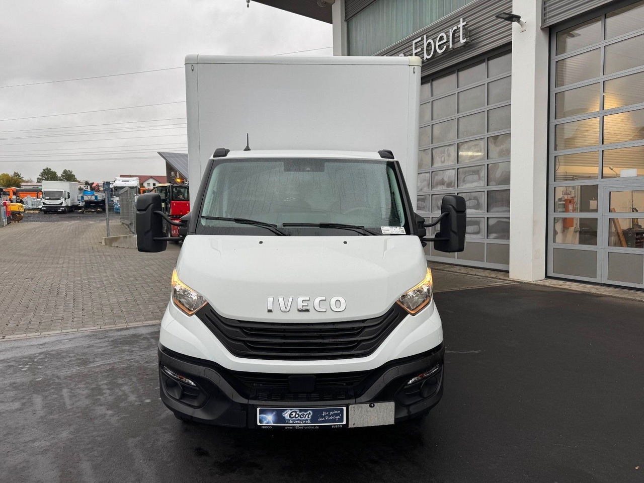 Iveco Daily 70C18 A8 *Koffer*LBW*Automatik* - الشاحنات الصغيرة صندوق مغلق: صور 3 Iveco Daily 70C18 A8 *Koffer*LBW*Automatik* - الشاحنات الصغيرة صندوق مغلق: صور 3