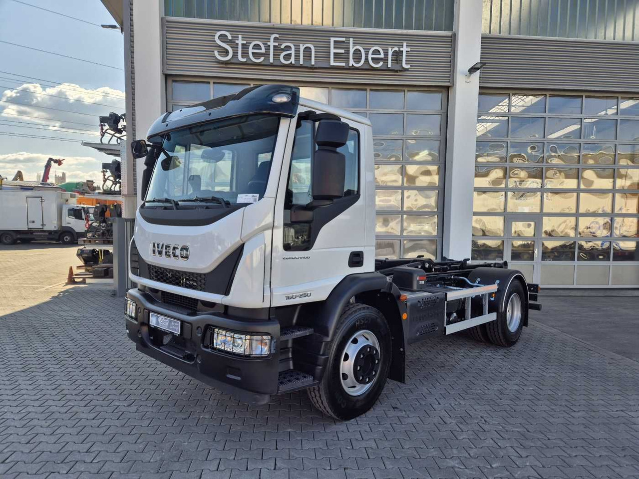 Iveco Eurocargo ML160E25/P HIAB Multilift XR10S4150 - شاحنة ذات الخطاف: صور 2 Iveco Eurocargo ML160E25/P HIAB Multilift XR10S4150 - شاحنة ذات الخطاف: صور 2