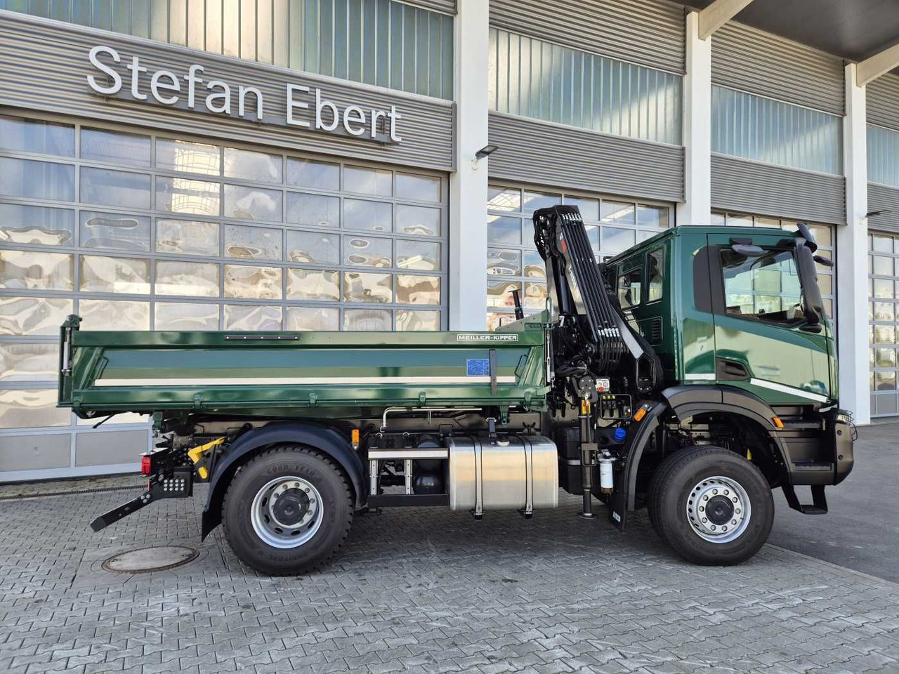 Iveco T-Way AD190T36W/P 4x4 HIAB X-HIDUO 118E-3 Funk - قلابات, شاحنة كرين: صور 5 Iveco T-Way AD190T36W/P 4x4 HIAB X-HIDUO 118E-3 Funk - قلابات, شاحنة كرين: صور 5
