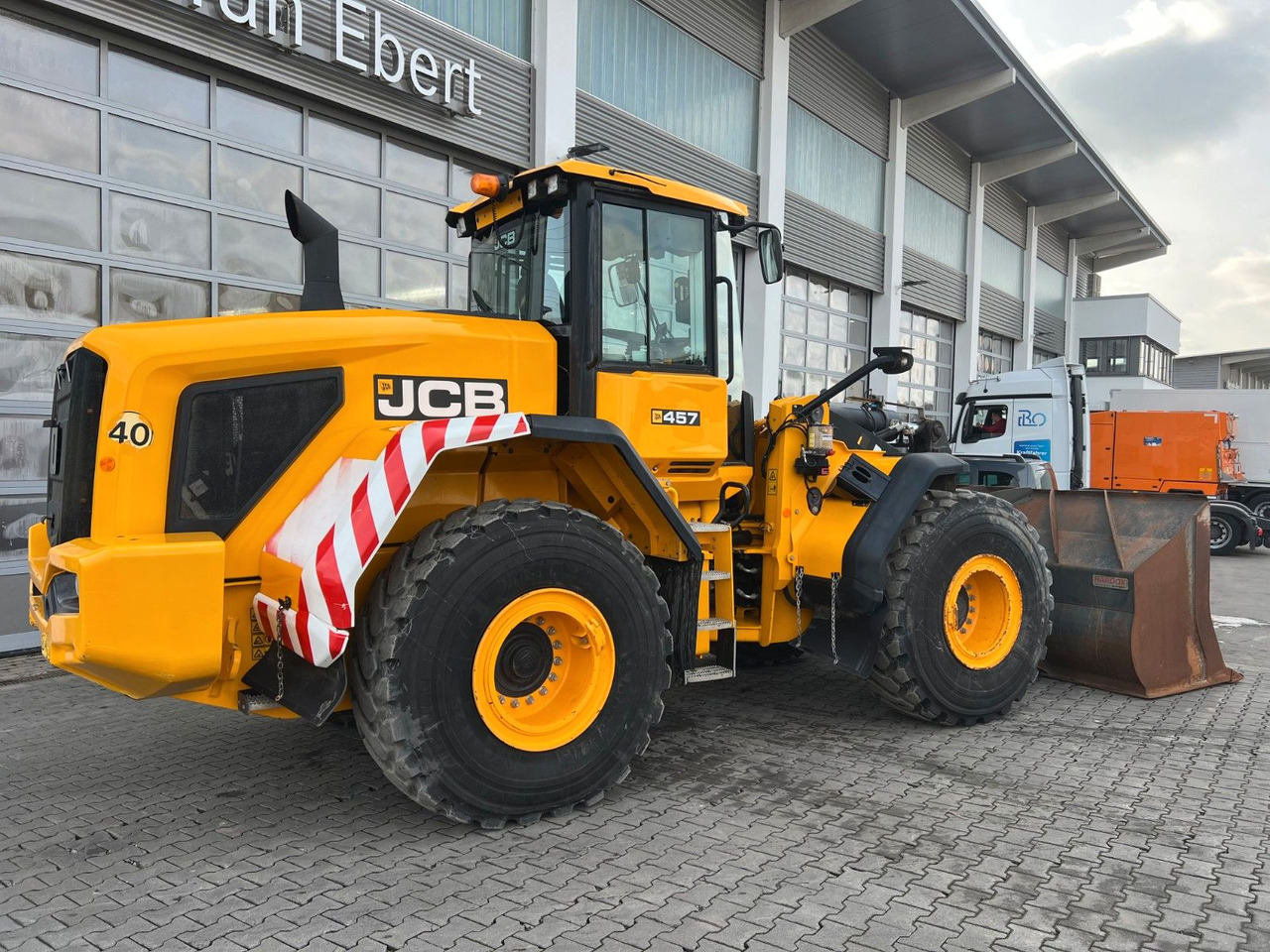 JCB 457 ZX T4F / 3.246 h / 2016 / Waage mit Drucker - اللودر بعجل: صور 2 JCB 457 ZX T4F / 3.246 h / 2016 / Waage mit Drucker - اللودر بعجل: صور 2