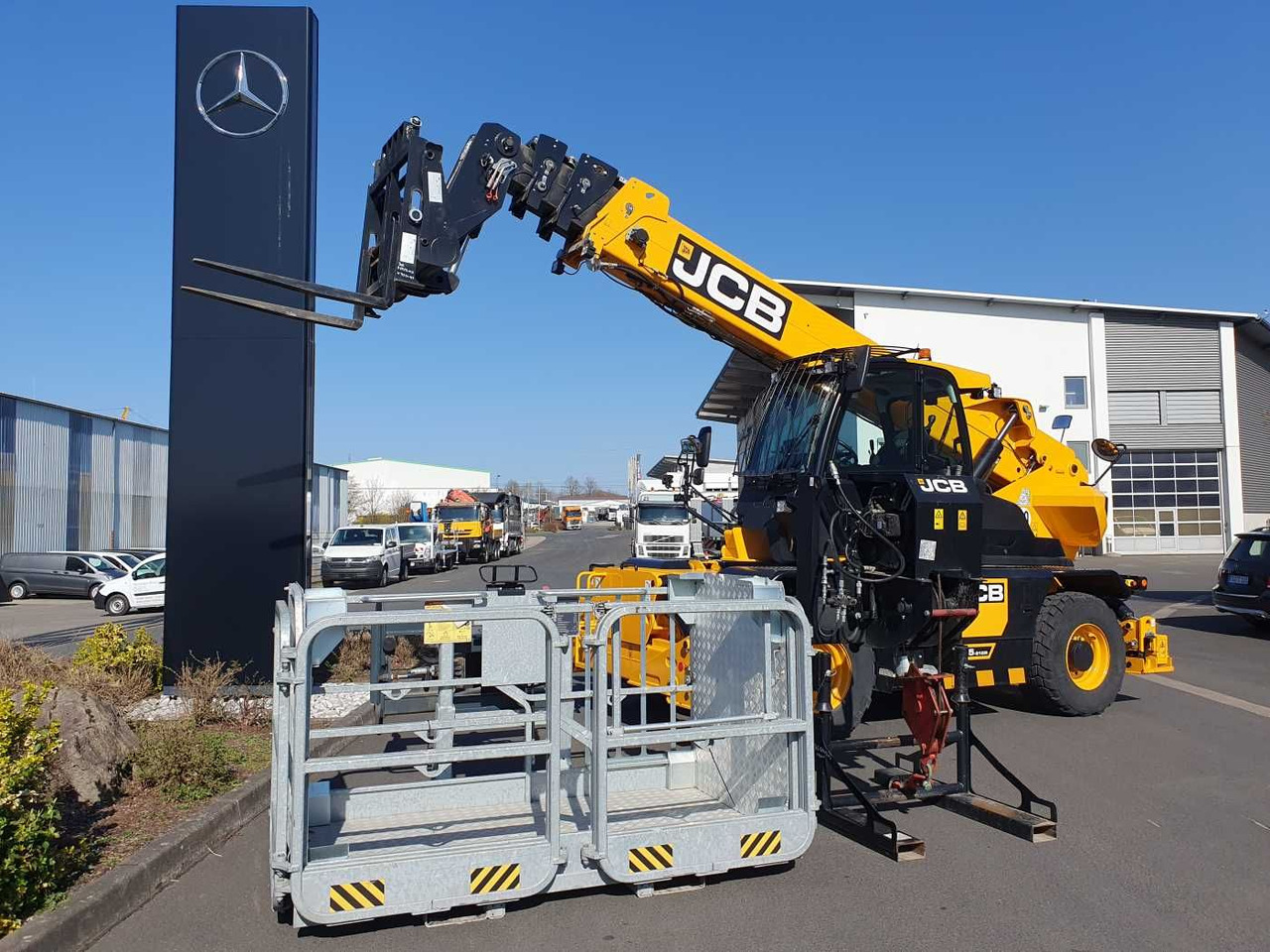 JCB 555P210R / nur 169h / Gabel / Wind / Arbeitskorb - اللودر بعجل: صور 1 JCB 555P210R / nur 169h / Gabel / Wind / Arbeitskorb - اللودر بعجل: صور 1