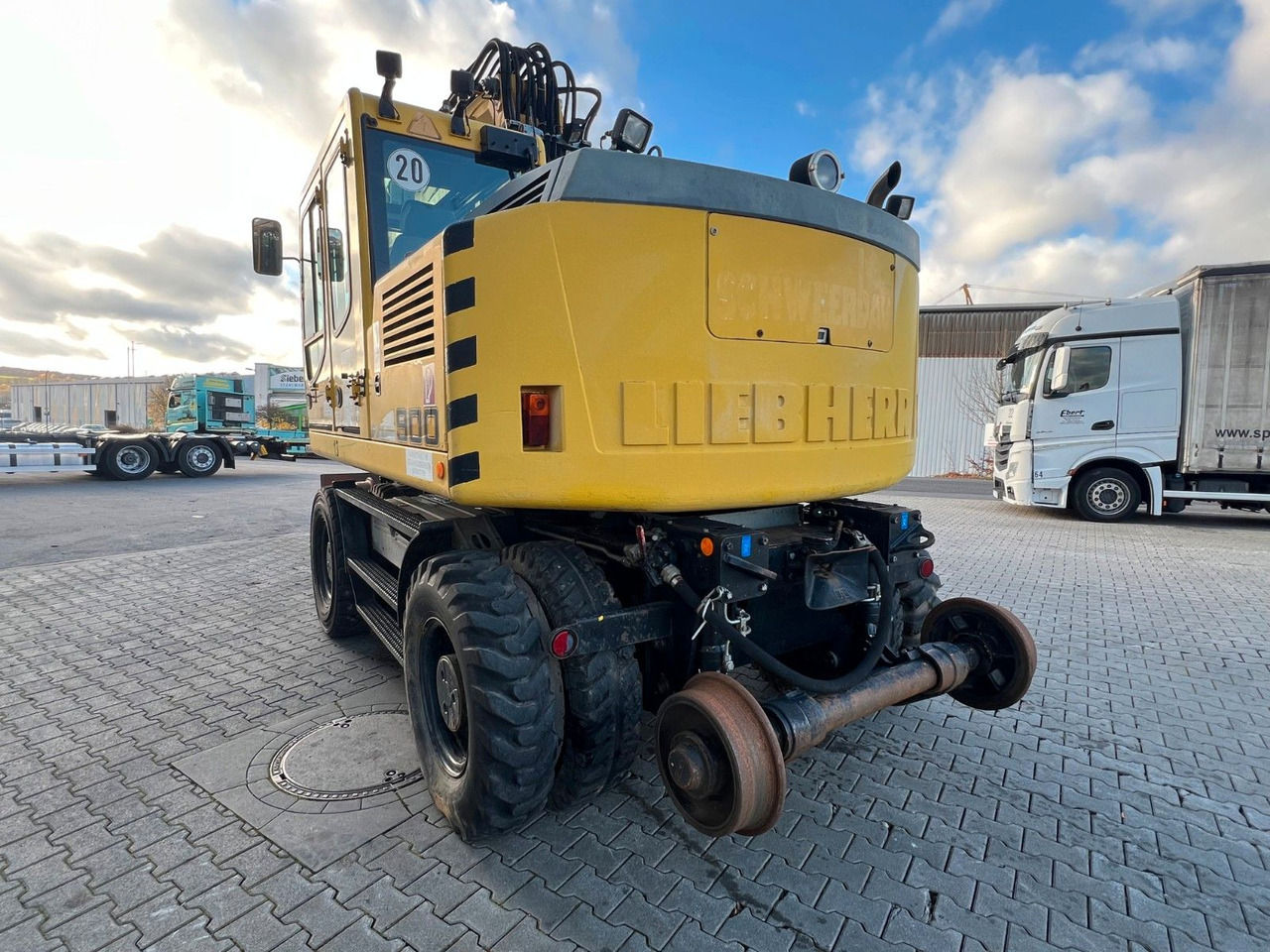 Liebherr A 900 C ZW Litronic / 19.393 h / 2011 - حفارة على عجلات: صور 5 Liebherr A 900 C ZW Litronic / 19.393 h / 2011 - حفارة على عجلات: صور 5