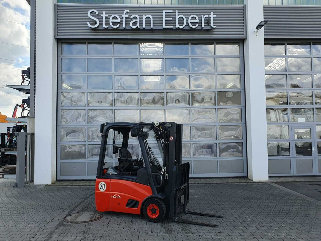 Linde E14 - 01 / 2024 / Duplex: 4.10m! / SS / nur 534h - رافعة شوكية كهربائية: صور 1 Linde E14 - 01 / 2024 / Duplex: 4.10m! / SS / nur 534h - رافعة شوكية كهربائية: صور 1