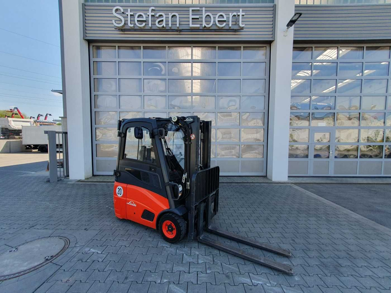 Linde E14 - 01 / Triplex: 4.10m! / SS / nur 1.003h! - رافعة شوكية كهربائية: صور 1 Linde E14 - 01 / Triplex: 4.10m! / SS / nur 1.003h! - رافعة شوكية كهربائية: صور 1
