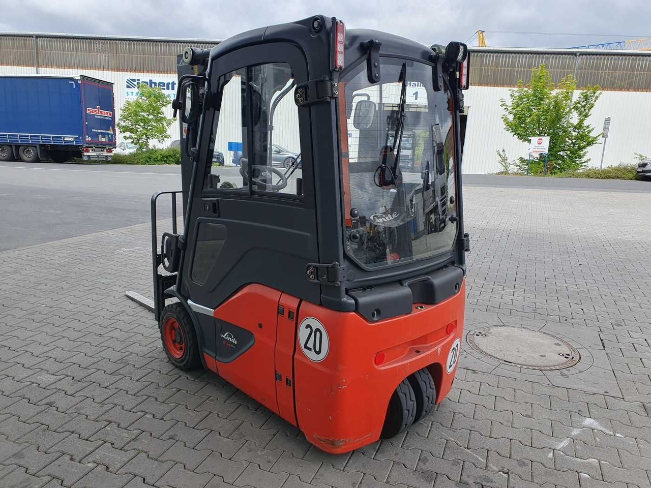 Linde E14 - 02 / Triplex: 4.00m! / SS / nur 1.777h! - رافعة شوكية كهربائية: صور 5 Linde E14 - 02 / Triplex: 4.00m! / SS / nur 1.777h! - رافعة شوكية كهربائية: صور 5