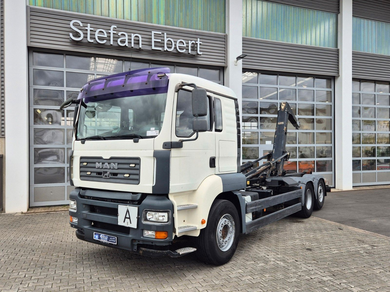 MAN TGA 26.440 6x2-2 BL Meiller RK 20.70 Bett - شاحنة ذات الخطاف: صور 2 MAN TGA 26.440 6x2-2 BL Meiller RK 20.70 Bett - شاحنة ذات الخطاف: صور 2