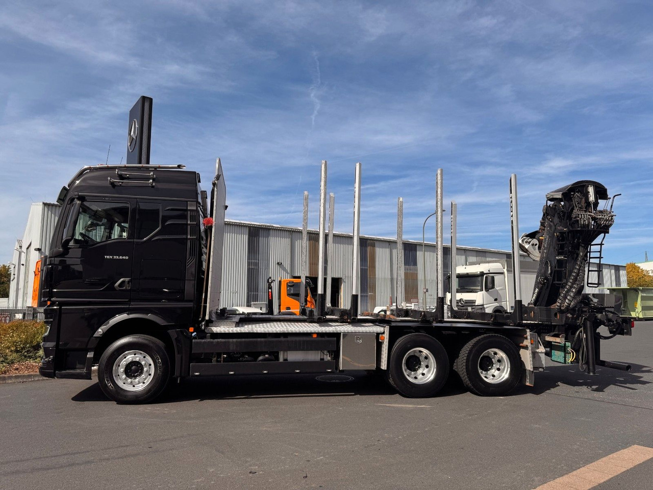 MAN TGX 33.640 6x4 BL Palfinger Q150Z96 - شاحنة قطع الأشجار, شاحنة كرين: صور 5 MAN TGX 33.640 6x4 BL Palfinger Q150Z96 - شاحنة قطع الأشجار, شاحنة كرين: صور 5