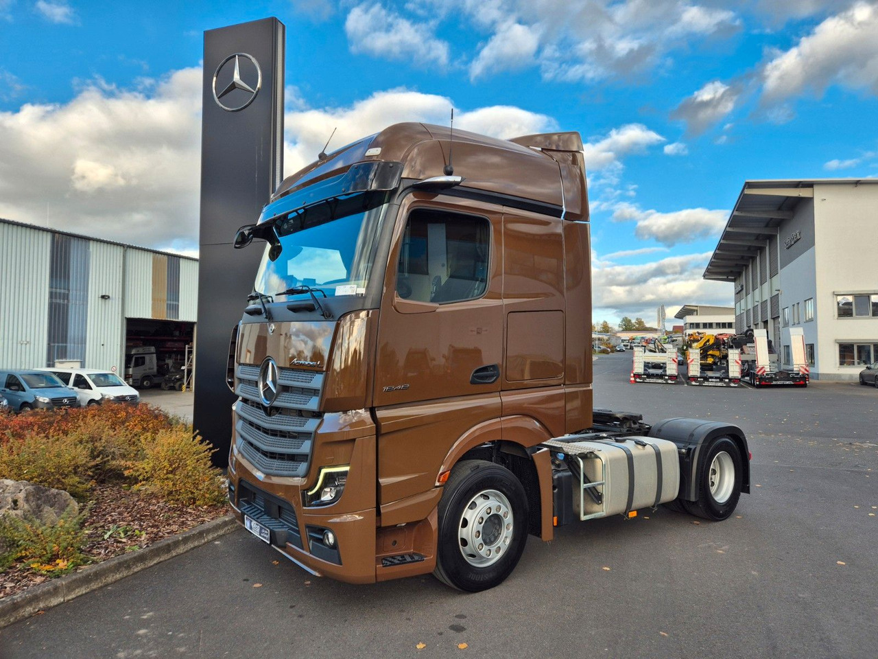 Mercedes-Benz Actros 1848 LS Öl-Retarder Standklima BigSpace - شاحنة جرار: صور 3 Mercedes-Benz Actros 1848 LS Öl-Retarder Standklima BigSpace - شاحنة جرار: صور 3