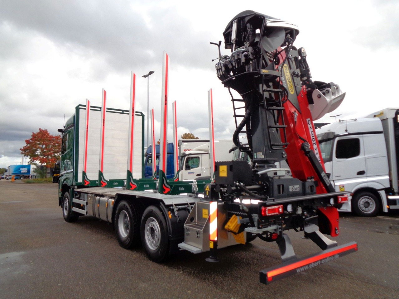 Mercedes-Benz Arocs 2551 L 6x2/4 HAD Palfinger Epsilon TZ12 - شاحنة قطع الأشجار, شاحنة كرين: صور 2 Mercedes-Benz Arocs 2551 L 6x2/4 HAD Palfinger Epsilon TZ12 - شاحنة قطع الأشجار, شاحنة كرين: صور 2