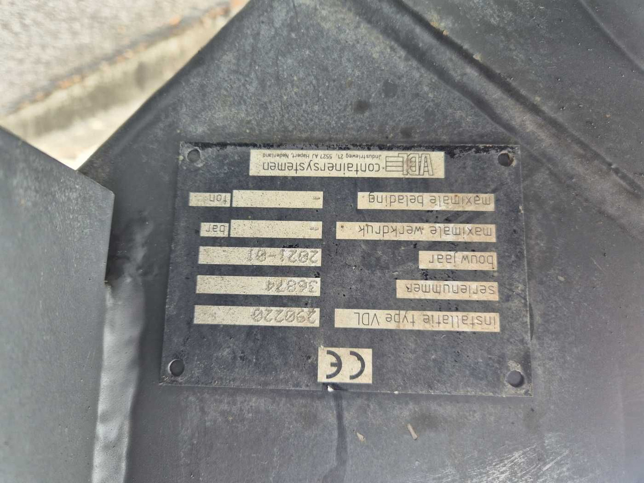 قلابات Mercedes-Benz Arocs 2643 L 6x2/4 VDL AHK Funk Vorlaufachse: صور 9