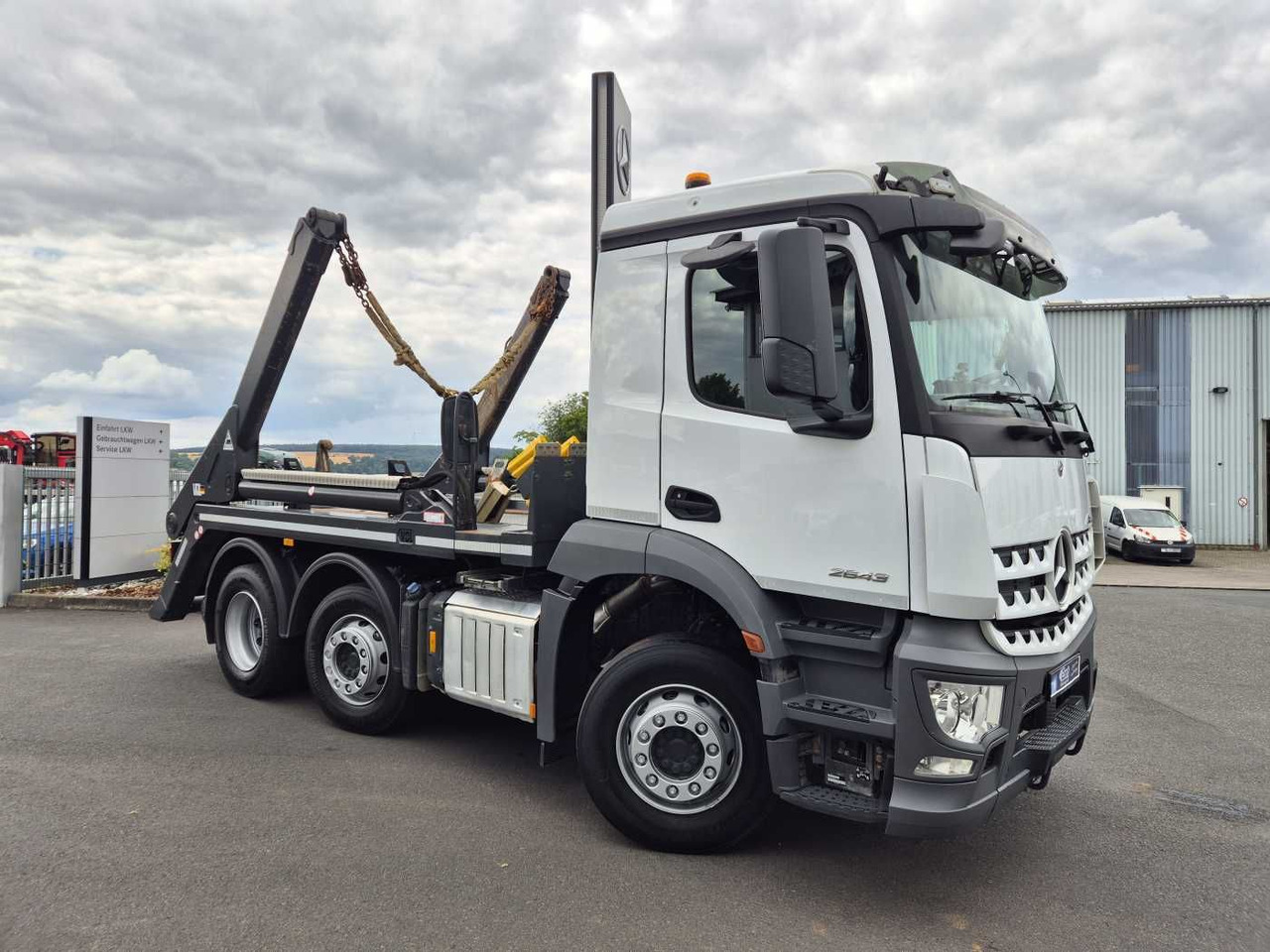 Mercedes-Benz Arocs 2643 L 6x2/4 VDL AHK Funk Vorlaufachse - قلابات: صور 3 Mercedes-Benz Arocs 2643 L 6x2/4 VDL AHK Funk Vorlaufachse - قلابات: صور 3