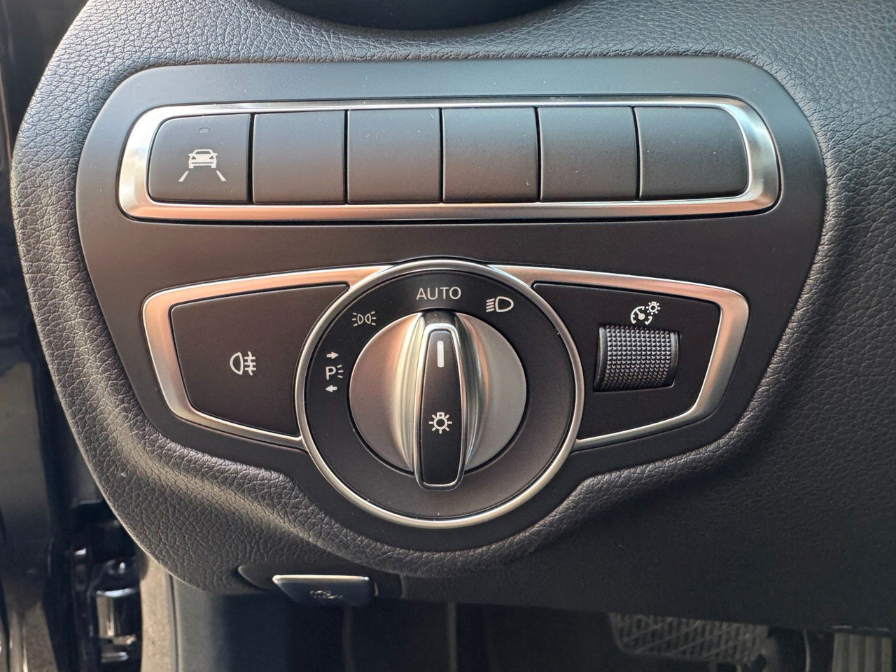 سيدان Mercedes-Benz C 200 C Limousine+Avantgarde+AHK+RFK+TotW: صور 14