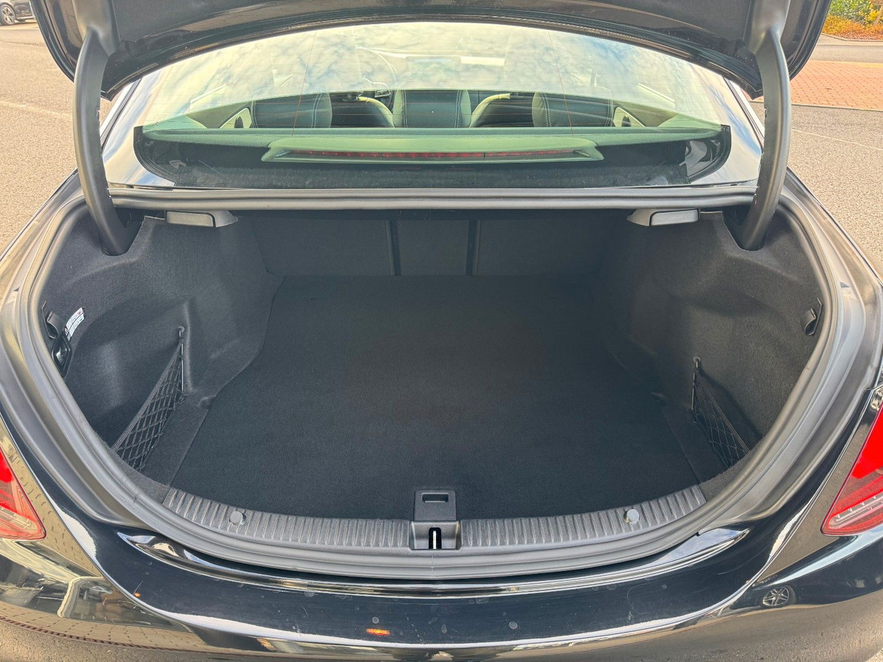 سيدان Mercedes-Benz C 200 C Limousine+Avantgarde+AHK+RFK+TotW: صور 8