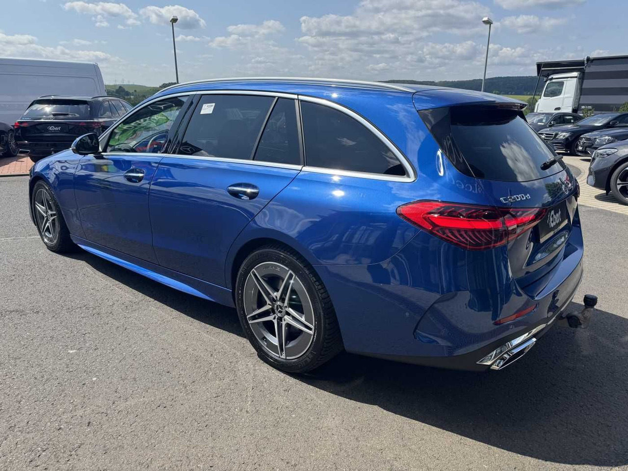 Mercedes-Benz C 200d AMG+Pano+Distr+Digital+AHK+HUD+360+IHC+ - سيارة: صور 3 Mercedes-Benz C 200d AMG+Pano+Distr+Digital+AHK+HUD+360+IHC+ - سيارة: صور 3
