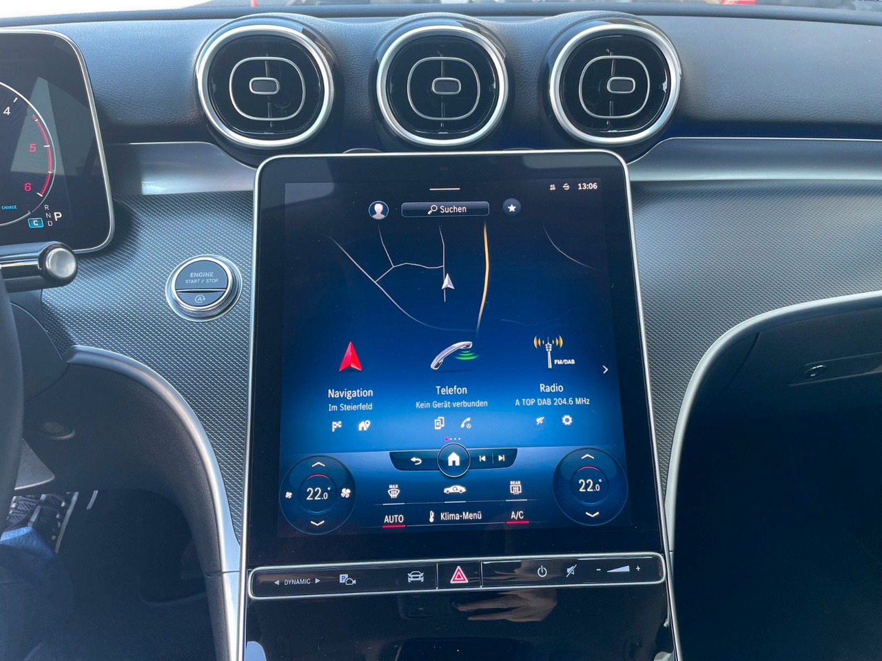 سيدان Mercedes-Benz C 220 d AVANTGARDE R-Kamera+Carplay+TotW+Ambient: صور 19 سيدان Mercedes-Benz C 220 d AVANTGARDE R-Kamera+Carplay+TotW+Ambient: صور 19