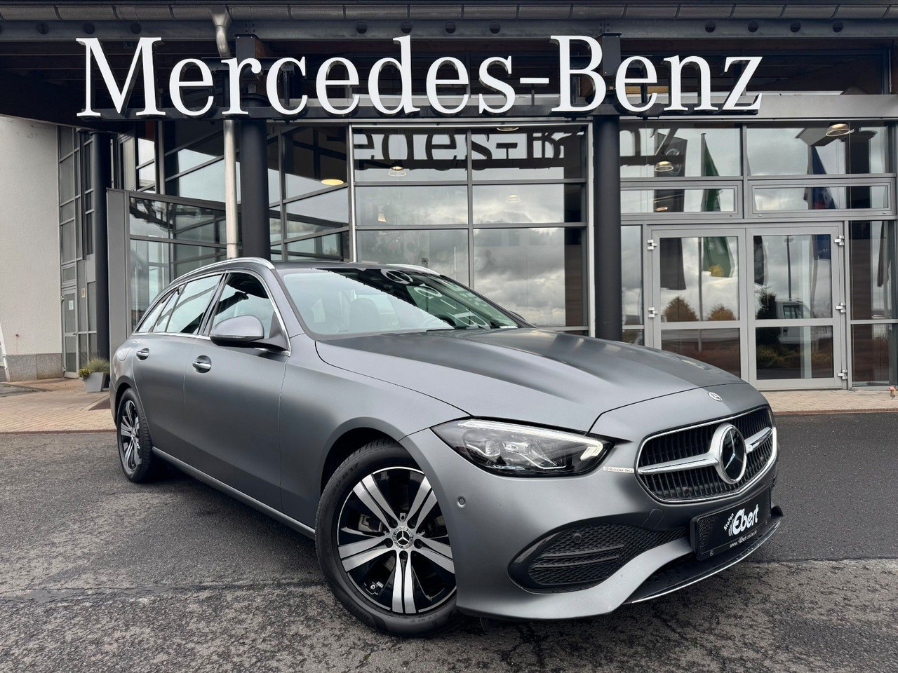 Mercedes-Benz C 220 d T AVANTGARDE AHK+Memory+HUD+Distr+Keyles - سيارة ستيشن: صور 1 Mercedes-Benz C 220 d T AVANTGARDE AHK+Memory+HUD+Distr+Keyles - سيارة ستيشن: صور 1