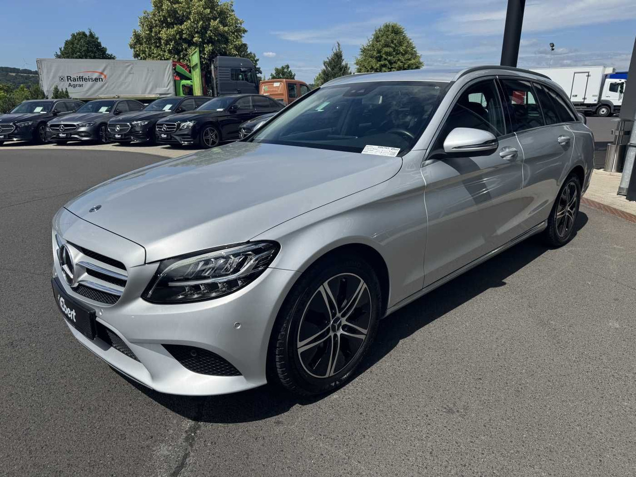Mercedes-Benz C 220d T Avantgarde+RKamera+LED+TotW+SpurH - سيارة: صور 2 Mercedes-Benz C 220d T Avantgarde+RKamera+LED+TotW+SpurH - سيارة: صور 2