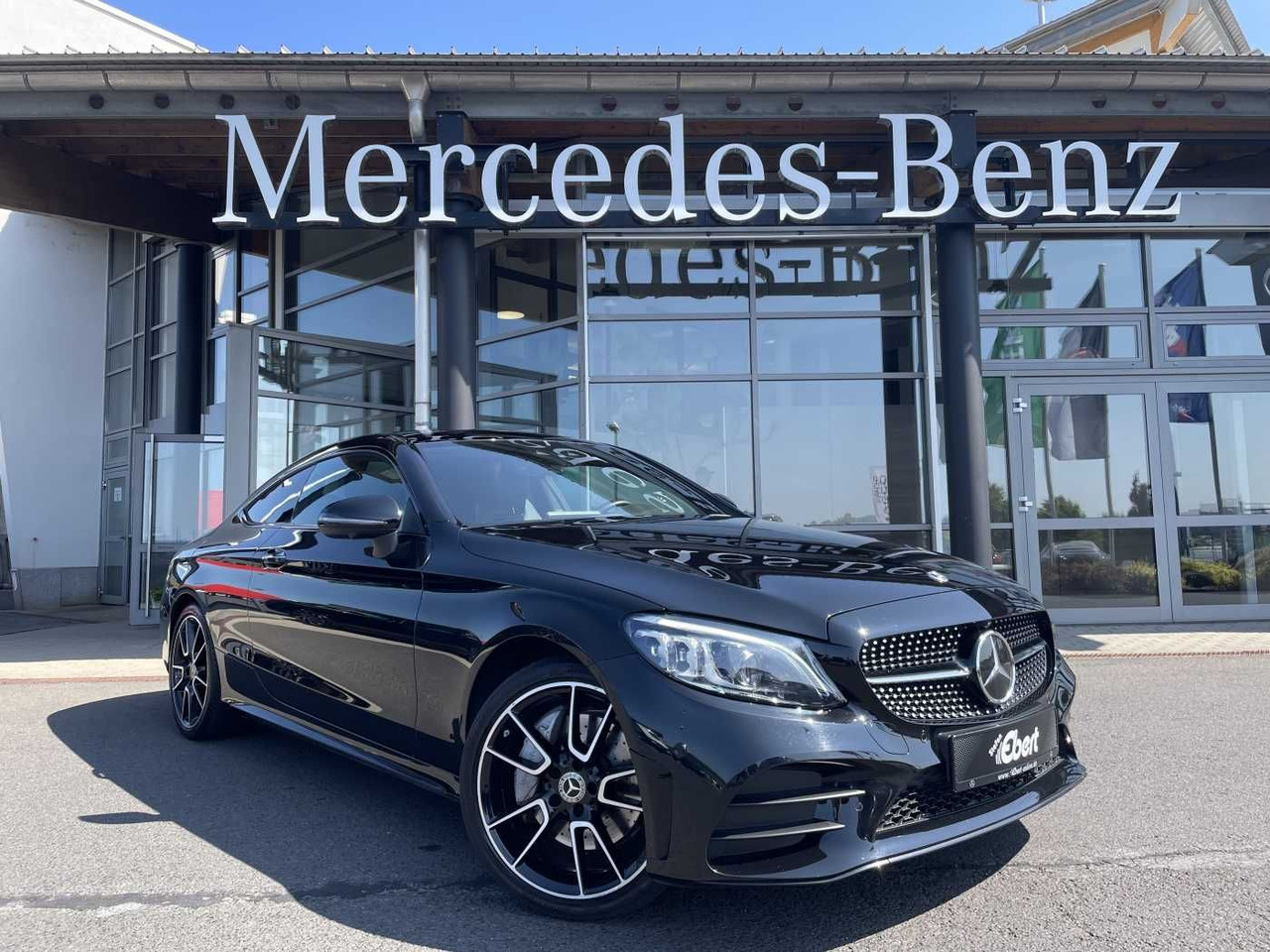 Mercedes-Benz C 400 4M Coupe AMG-Line 360°+Memory+ Pano+M.Beam - سيارة: صور 1 Mercedes-Benz C 400 4M Coupe AMG-Line 360°+Memory+ Pano+M.Beam - سيارة: صور 1