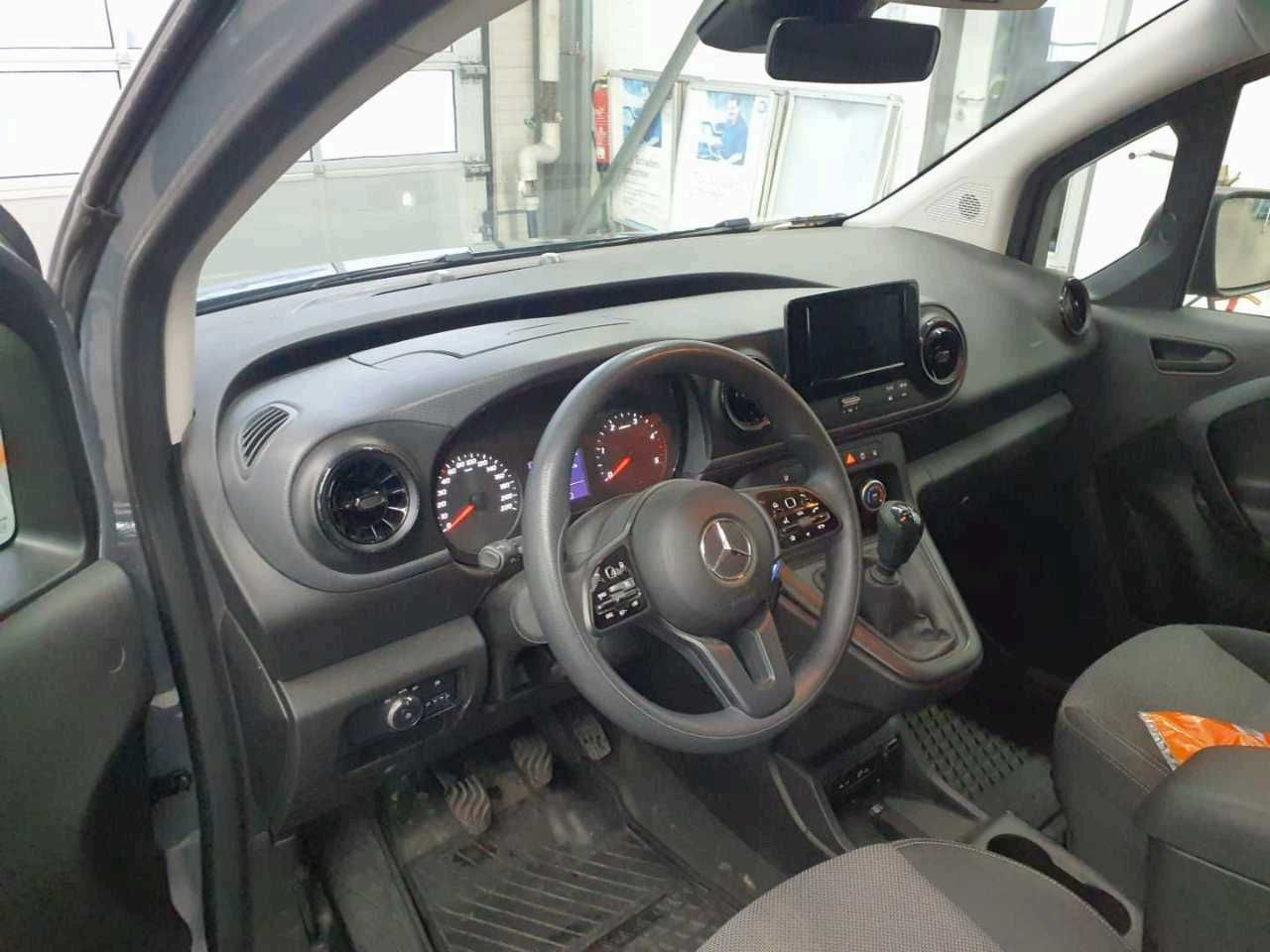 Mercedes-Benz Citan 110 CDI Klima Kamera MBUX Tempomat - فان المدمجة: صور 4 Mercedes-Benz Citan 110 CDI Klima Kamera MBUX Tempomat - فان المدمجة: صور 4