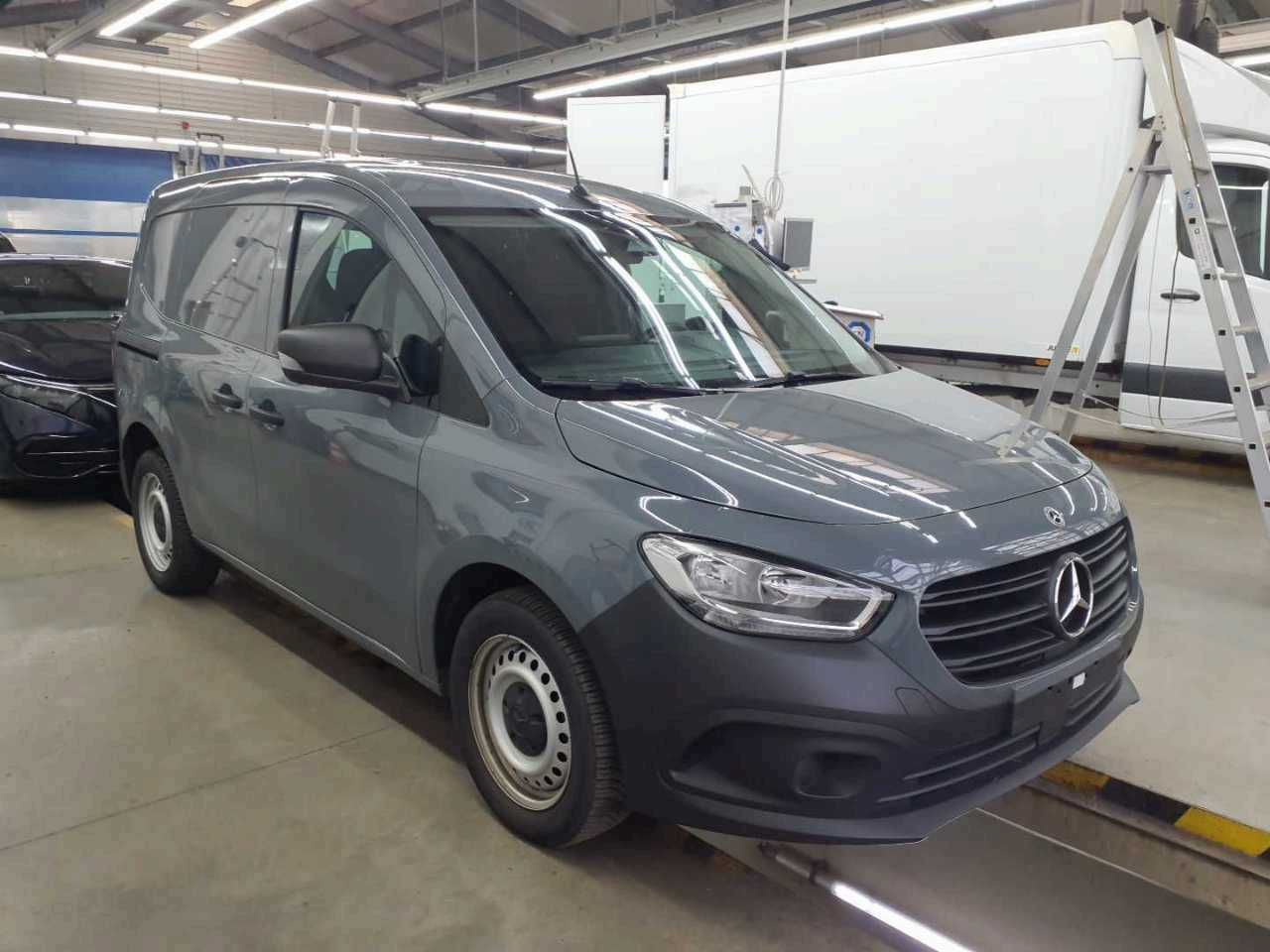 Mercedes-Benz Citan 110 CDI Klima Kamera MBUX Tempomat - فان المدمجة: صور 1 Mercedes-Benz Citan 110 CDI Klima Kamera MBUX Tempomat - فان المدمجة: صور 1