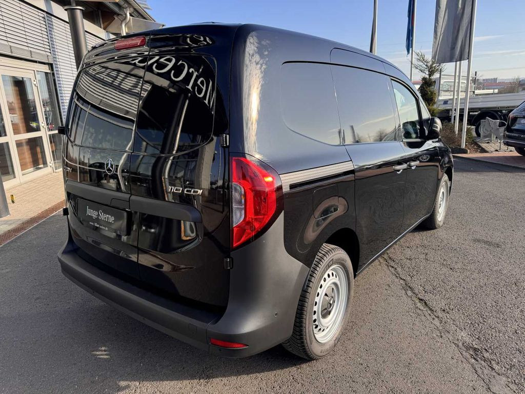 Mercedes-Benz Citan 110 CDI Klima MBUX Kamera 3 Sitze - فان المدمجة: صور 4 Mercedes-Benz Citan 110 CDI Klima MBUX Kamera 3 Sitze - فان المدمجة: صور 4