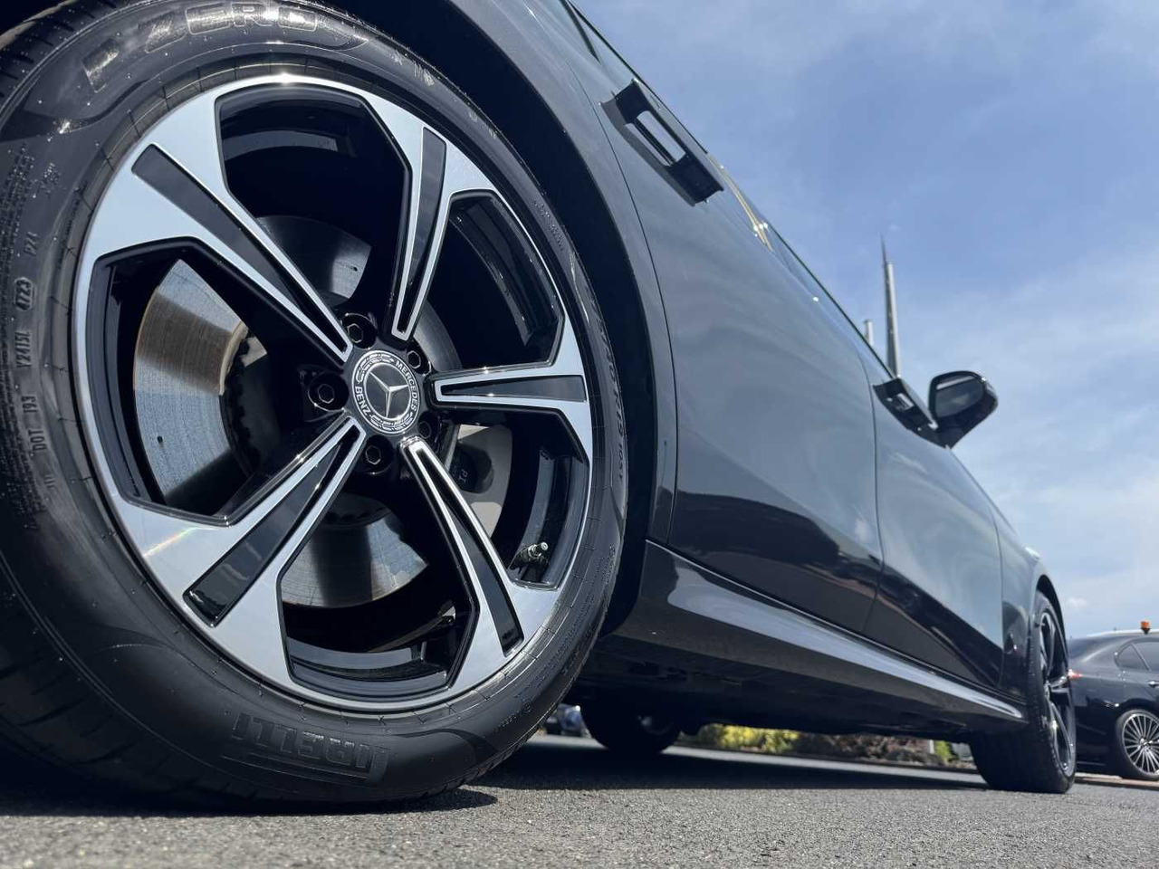 Mercedes-Benz E 300de T AHK+Burm4D+Distr+Memory+360 - سيارة: صور 5 Mercedes-Benz E 300de T AHK+Burm4D+Distr+Memory+360 - سيارة: صور 5