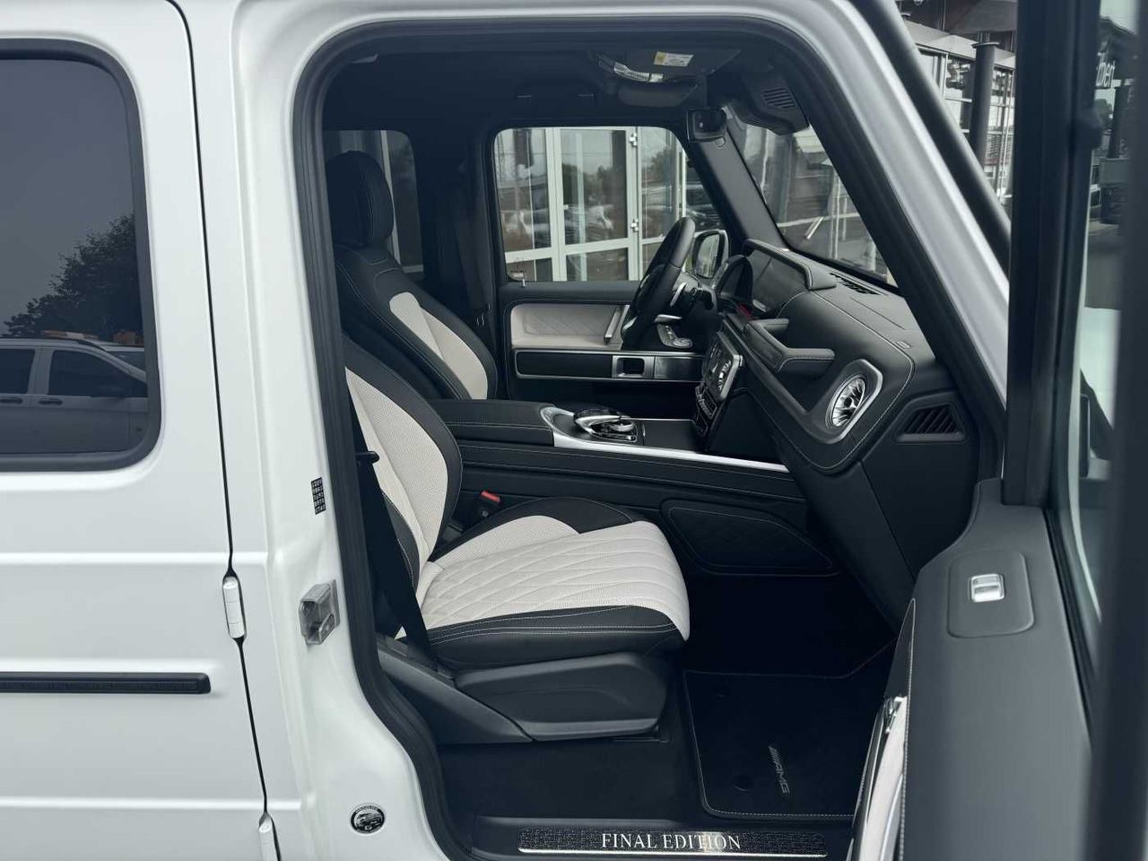 Mercedes-Benz G 500 9G Final Edition+Standh+AHK+ Burm3D+ إيجار Mercedes-Benz G 500 9G Final Edition+Standh+AHK+ Burm3D+: صور 6
