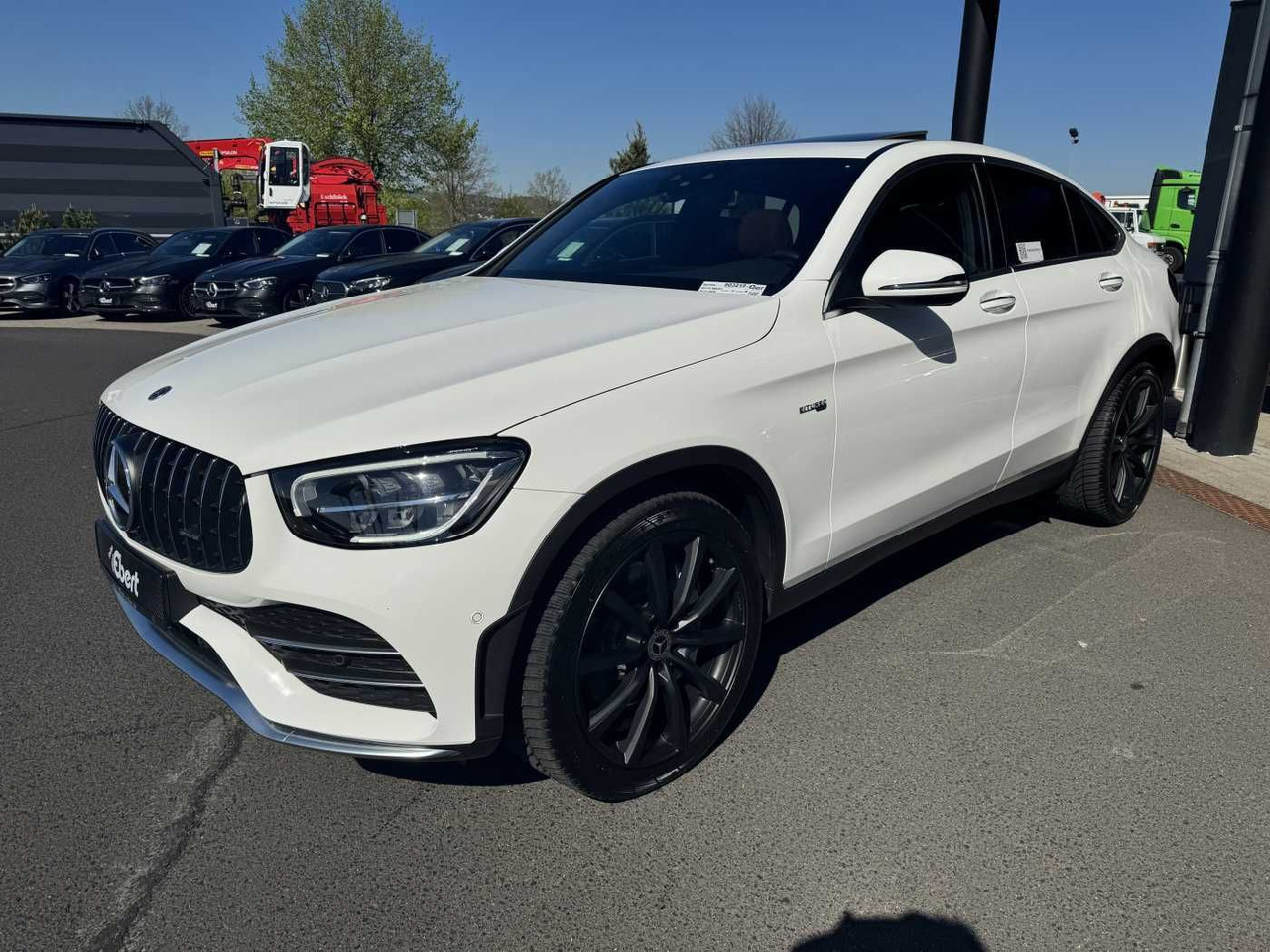 Mercedes-Benz GLC 43 AMG Coupe AirM+Memory+RFK+ SPUR+TOTW+ESD - سيارة: صور 2 Mercedes-Benz GLC 43 AMG Coupe AirM+Memory+RFK+ SPUR+TOTW+ESD - سيارة: صور 2