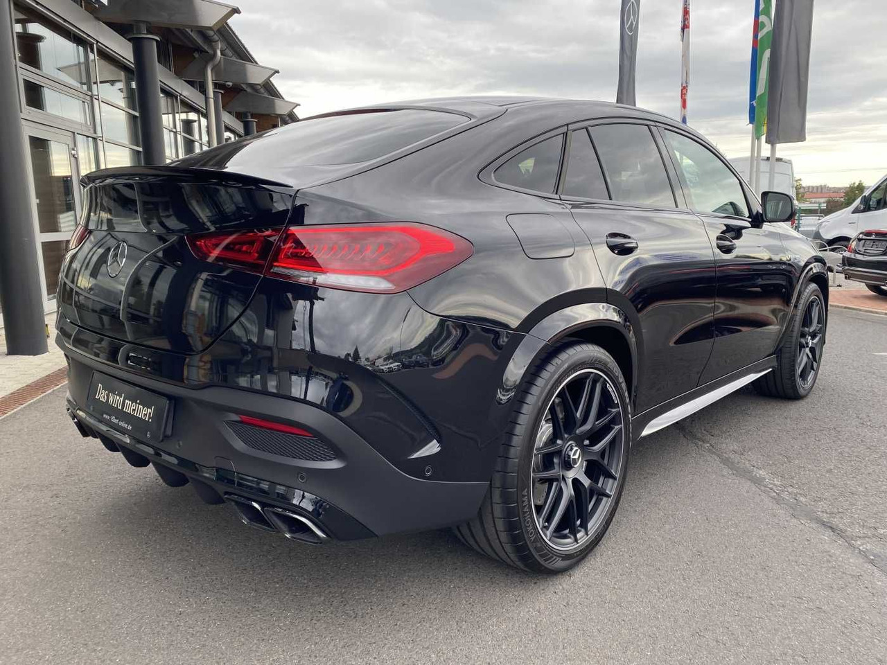 Mercedes-Benz GLE 63 AMG Coupé Burmester+Distr+ AHK+Memory+Air - كوبيه: صور 4 Mercedes-Benz GLE 63 AMG Coupé Burmester+Distr+ AHK+Memory+Air - كوبيه: صور 4