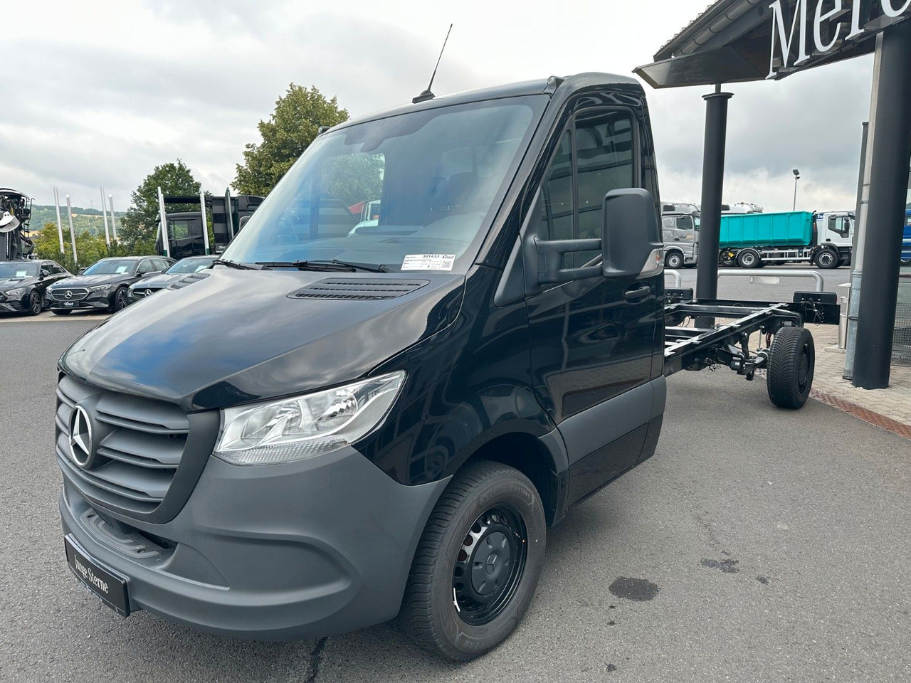 Mercedes-Benz Sprinter 311 CDI 4325 Fahrgestell - الشاسيه شاحنة: صور 3 Mercedes-Benz Sprinter 311 CDI 4325 Fahrgestell - الشاسيه شاحنة: صور 3