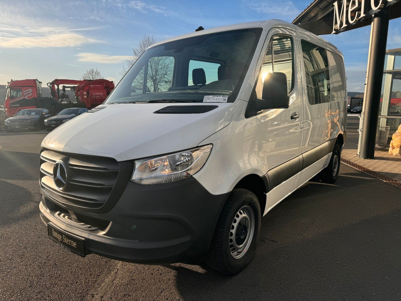 Mercedes-Benz Sprinter 315 CDI Kompakt Flachdach Mixto/DoKa - فان, الشاحنات الصغيرة كابينة مزدوجة: صور 3 Mercedes-Benz Sprinter 315 CDI Kompakt Flachdach Mixto/DoKa - فان, الشاحنات الصغيرة كابينة مزدوجة: صور 3