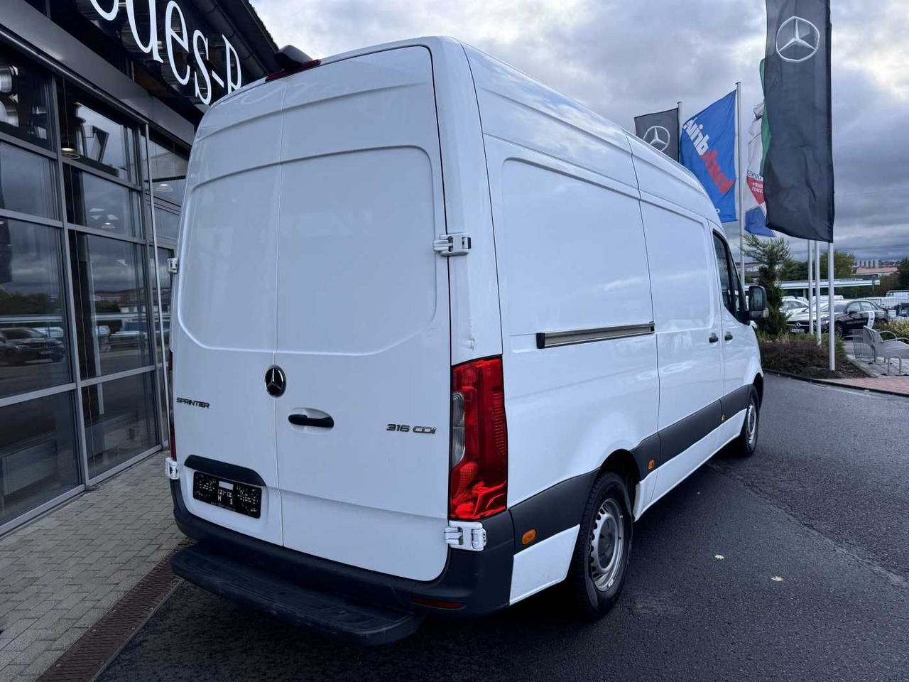 Mercedes-Benz Sprinter 316 CDI 3665 Klima Kamera MBUX SHZ - فان: صور 4 Mercedes-Benz Sprinter 316 CDI 3665 Klima Kamera MBUX SHZ - فان: صور 4