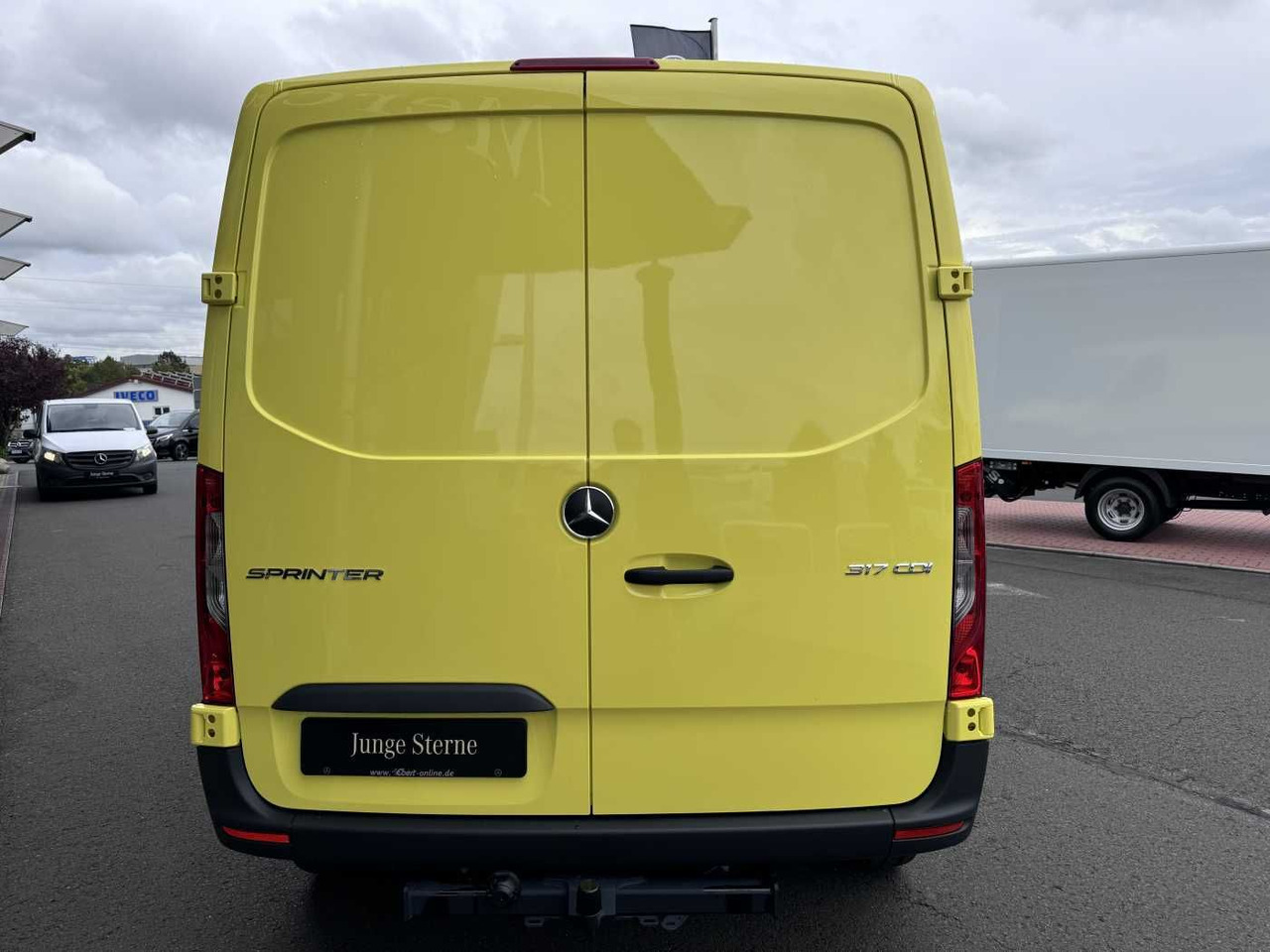 Mercedes-Benz Sprinter 317 CDI Streckenbegleitfahrzeug BF3/BF4 - فان المدمجة: صور 5 Mercedes-Benz Sprinter 317 CDI Streckenbegleitfahrzeug BF3/BF4 - فان المدمجة: صور 5