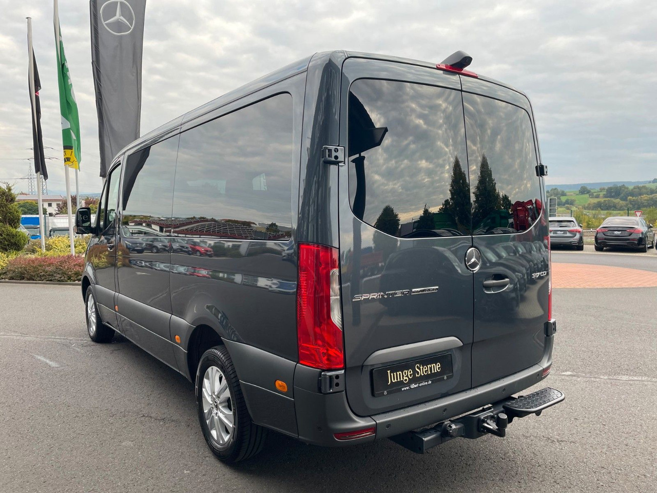 Mercedes-Benz Sprinter 317 CDI Tourer 3665 9G Kamera AHK3,5to - ميكروباص: صور 3 Mercedes-Benz Sprinter 317 CDI Tourer 3665 9G Kamera AHK3,5to - ميكروباص: صور 3