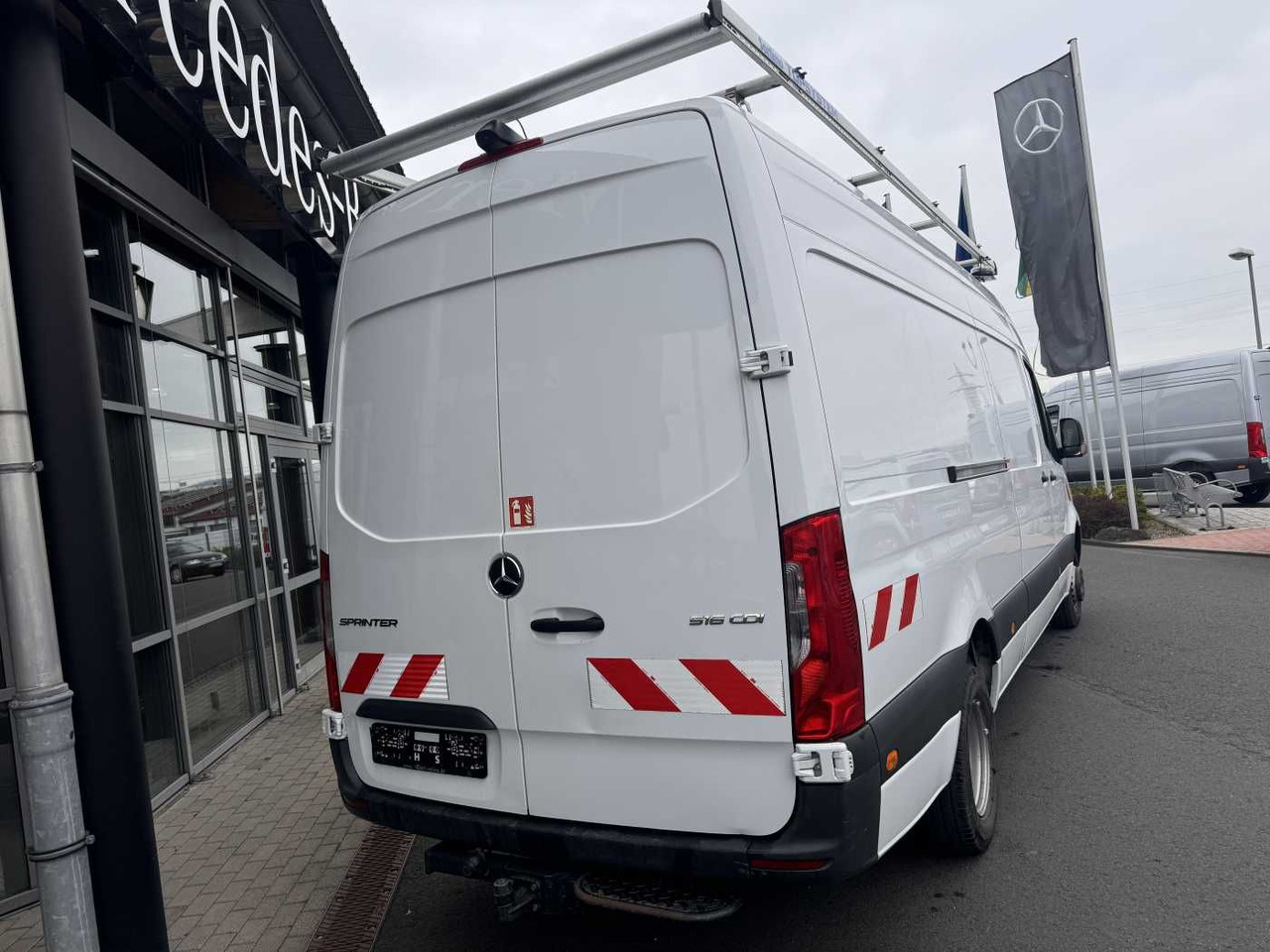 Mercedes-Benz Sprinter 516 CDI Werkstatt/Regal AHK3,5to Klima - فان: صور 4 Mercedes-Benz Sprinter 516 CDI Werkstatt/Regal AHK3,5to Klima - فان: صور 4