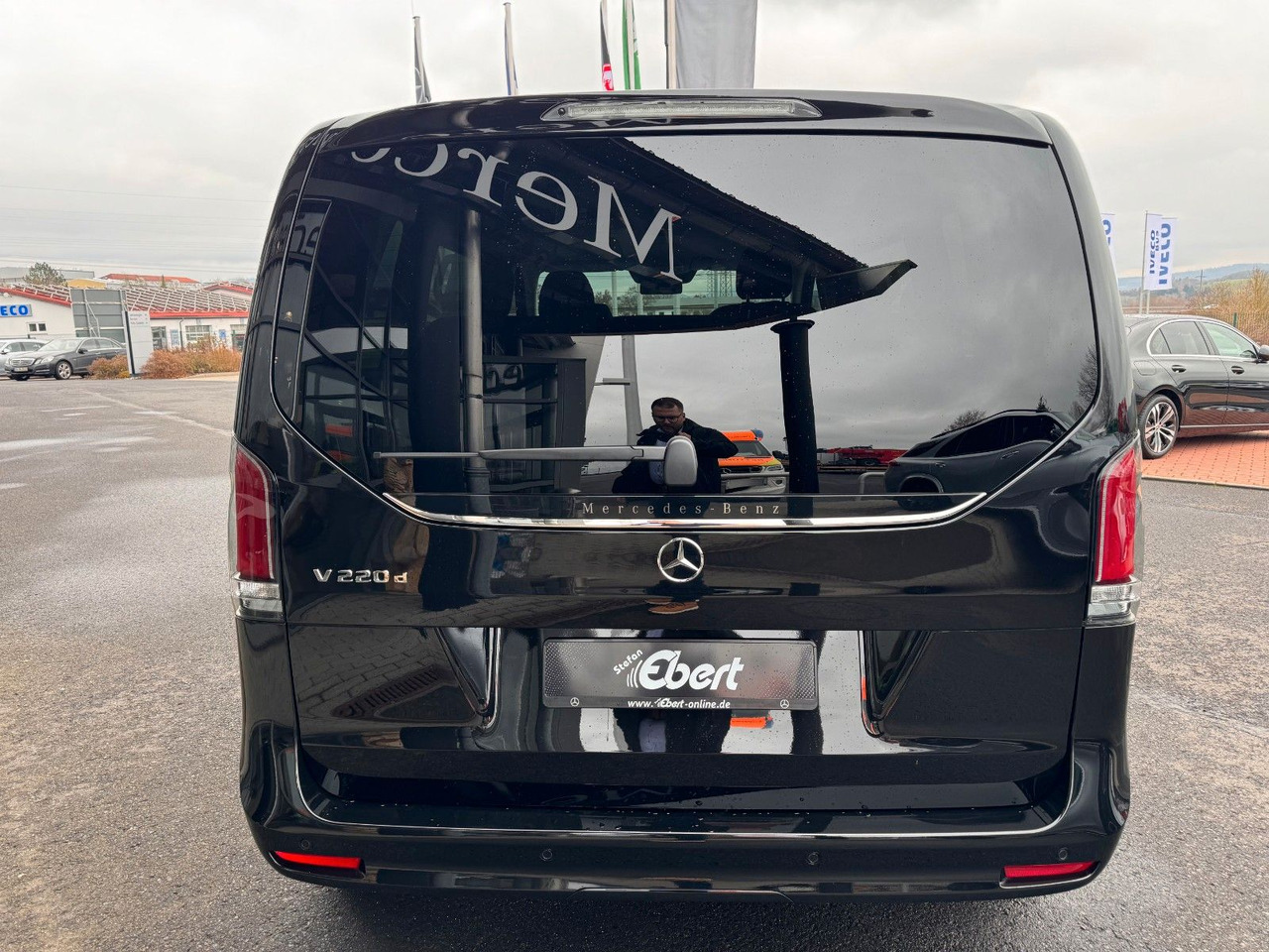 Mercedes-Benz V 220 d STYLE K Liege-Paket AHK2,5 DISTRONIC - سيارة ستيشن: صور 5 Mercedes-Benz V 220 d STYLE K Liege-Paket AHK2,5 DISTRONIC - سيارة ستيشن: صور 5