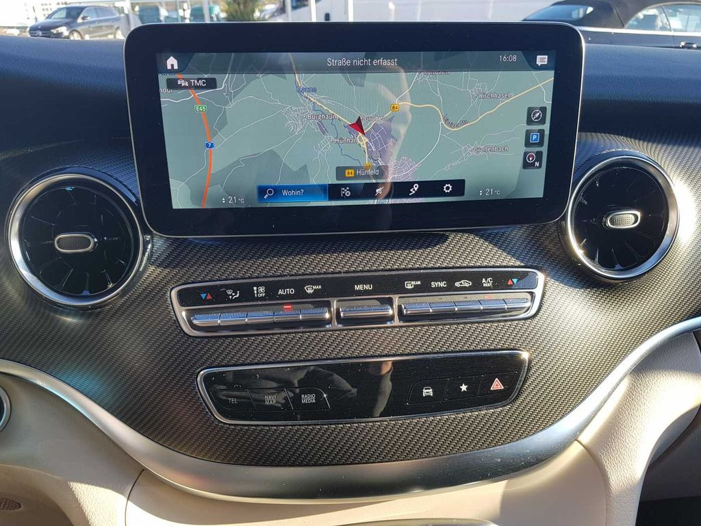 Mercedes-Benz V 300 d Marco Polo AMG Markise AHK2,5 360° MBUX  إيجار Mercedes-Benz V 300 d Marco Polo AMG Markise AHK2,5 360° MBUX: صور 11