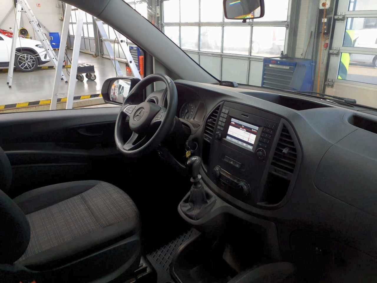Mercedes-Benz Vito 114 CDI Mixto Klima Kamera Tempomat AHK - ميكروباص, الشاحنات الصغيرة كابينة مزدوجة: صور 5 Mercedes-Benz Vito 114 CDI Mixto Klima Kamera Tempomat AHK - ميكروباص, الشاحنات الصغيرة كابينة مزدوجة: صور 5