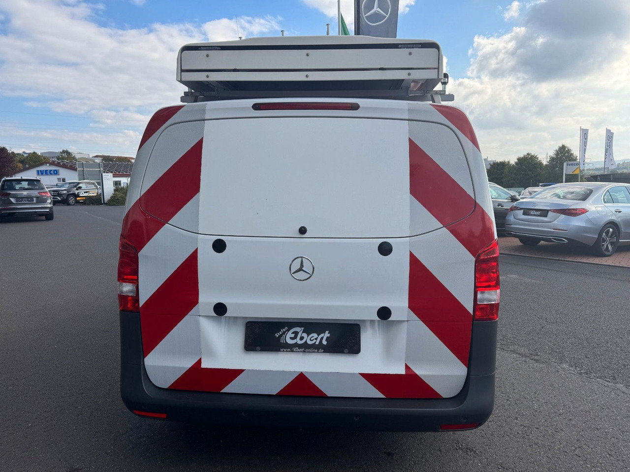 Mercedes-Benz Vito 114 CDI Tourer Begleitfahrzeug BF3+ / WVZ - ميكروباص: صور 5 Mercedes-Benz Vito 114 CDI Tourer Begleitfahrzeug BF3+ / WVZ - ميكروباص: صور 5