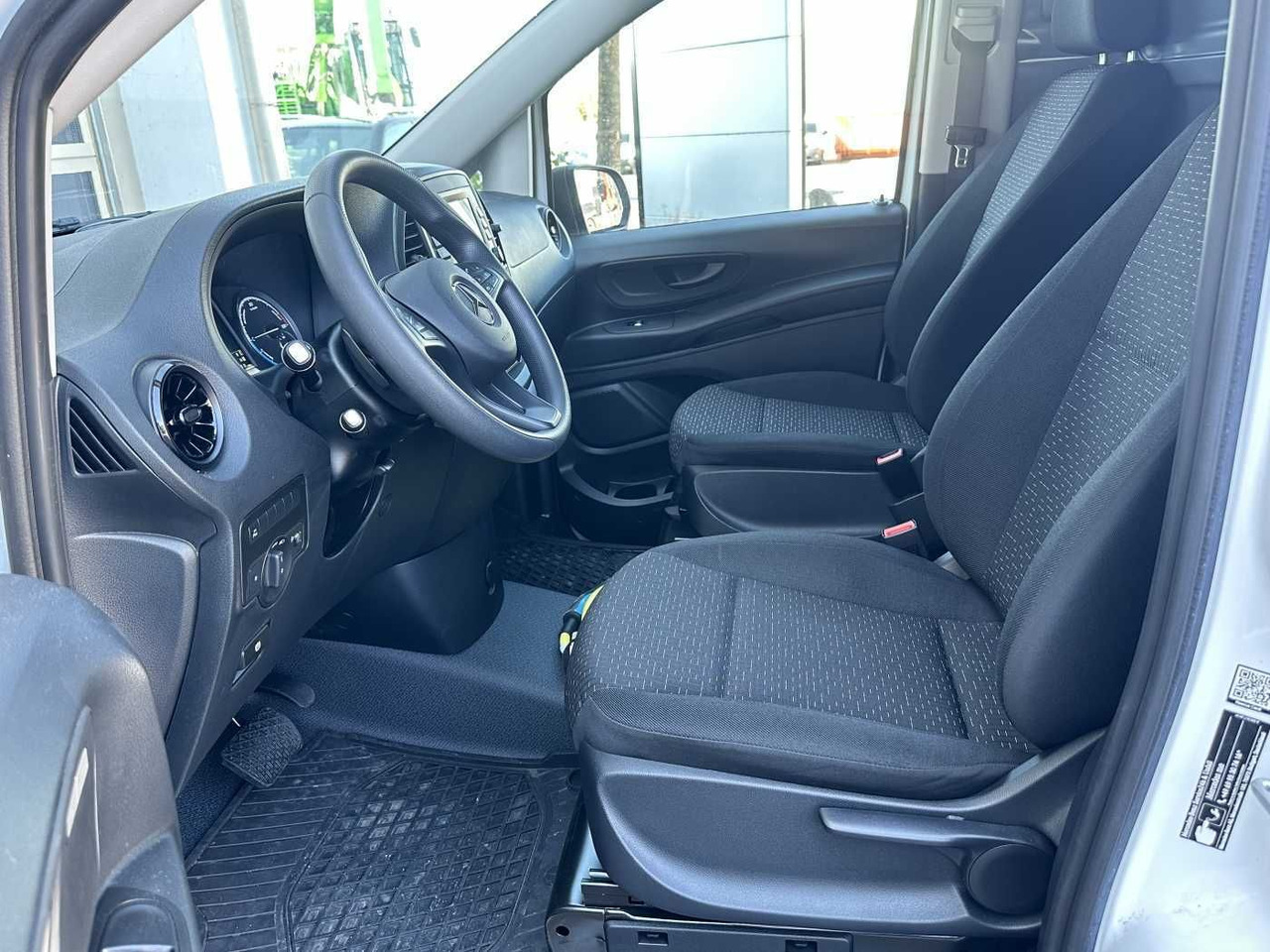 فان المدمجة, فان كهربائية Mercedes-Benz eVito 112 Klima Kamera Audio 30 Sitzheiz Tempom.: صور 7