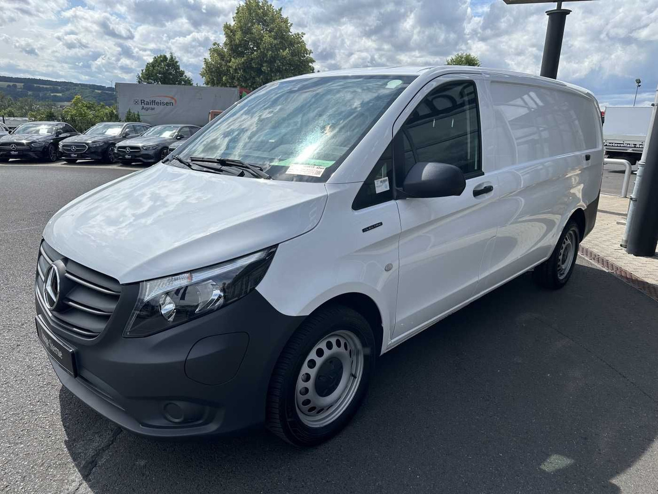 Mercedes-Benz eVito 112 Klima Kamera Navi SHZ Tempomat - فان المدمجة, فان كهربائية: صور 3 Mercedes-Benz eVito 112 Klima Kamera Navi SHZ Tempomat - فان المدمجة, فان كهربائية: صور 3