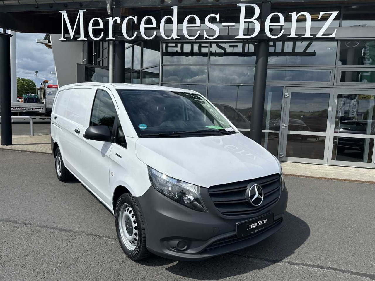 Mercedes-Benz eVito 112 Klima Kamera Navi SHZ Tempomat - فان المدمجة, فان كهربائية: صور 1 Mercedes-Benz eVito 112 Klima Kamera Navi SHZ Tempomat - فان المدمجة, فان كهربائية: صور 1