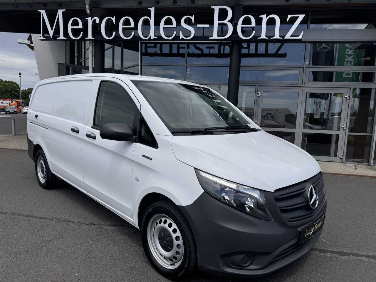 Mercedes-Benz eVito 112 Klima Kamera Navi SHZ Tempomat - فان المدمجة, فان كهربائية: صور 1 Mercedes-Benz eVito 112 Klima Kamera Navi SHZ Tempomat - فان المدمجة, فان كهربائية: صور 1