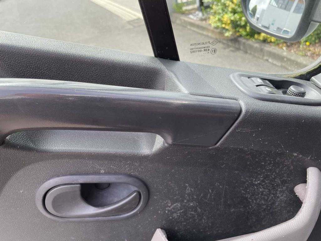 مصاعد الازدهار محمولة على شاحنة, الشاحنات الصغيرة Renault Master 2.3 dCi / KLUBB K26, 12m: صور 15
